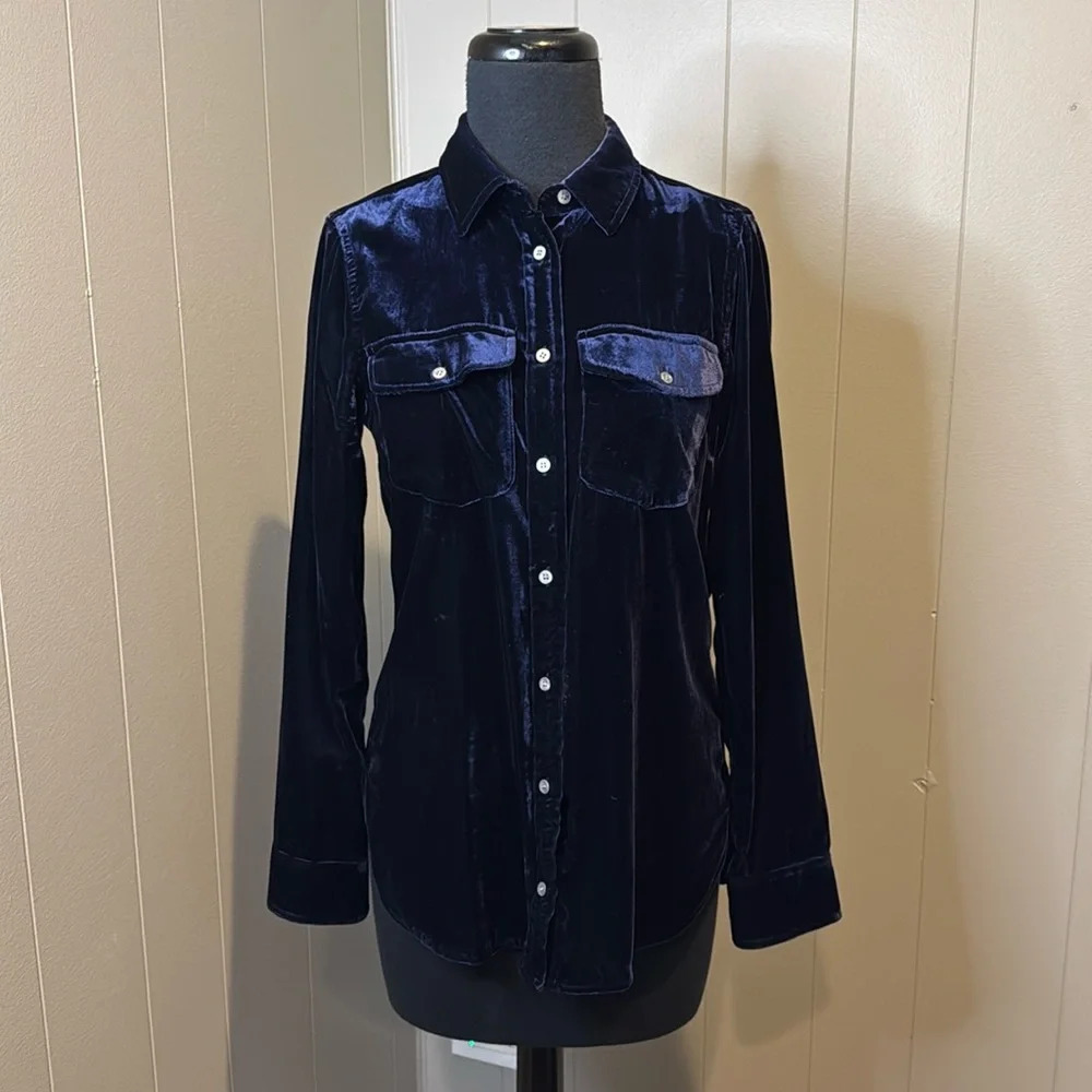 J Crew Women’s 0 Casual Button Shirt Velvet